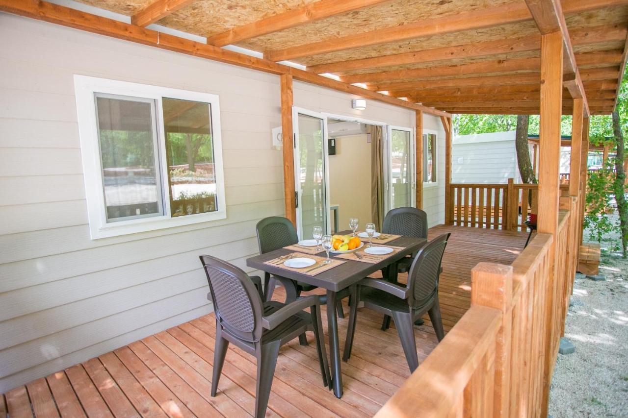 פורץ Mobile Homes Premium Magnolia Bijela Uvala מראה חיצוני תמונה